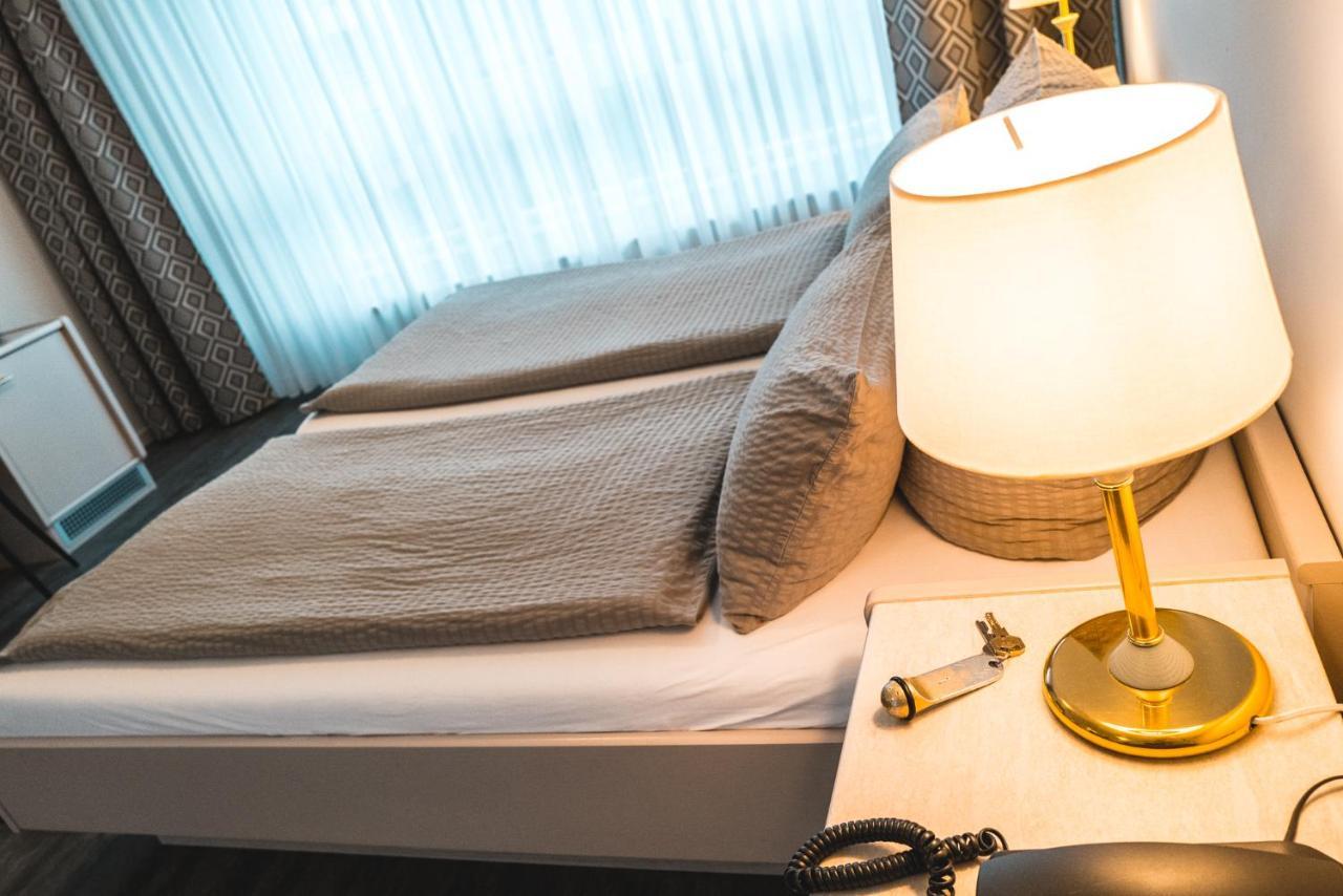 Hotel Restaurant Zur Post 본 외부 사진